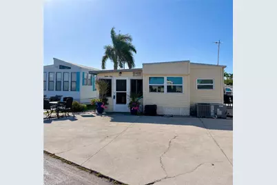 11601 Valleyview Dr, Fort Myers, FL 33908 - Photo 1