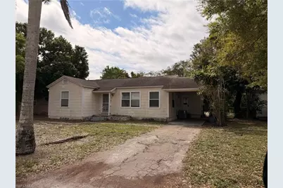 2114 Dora St, Fort Myers, FL 33901 - Photo 1