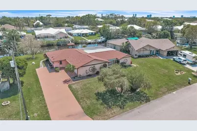 6070 Anchorline Ct, North Fort Myers, FL 33917 - Photo 1