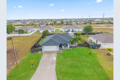 2304 NW 7th St, Cape Coral, FL 33993 - Photo 1