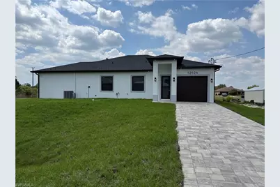 1262 Best Ave, Fort Myers, FL 33913 - Photo 1