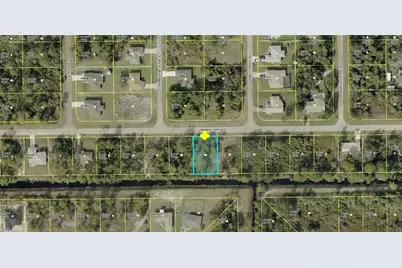 726 Manhattan St E, Lehigh Acres, FL 33974 - Photo 1