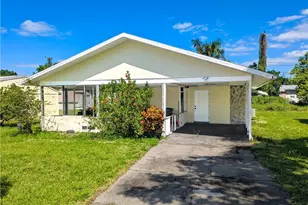 317 Montgomery Ave, Fort Myers, FL 33905 - Photo 1