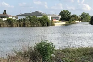 27 SW 14th Ave, Cape Coral, FL 33991 - Photo 1