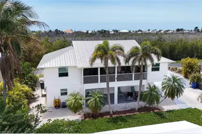 2932 Buttonwood Key Ct, Saint James City, FL 33956 - Photo 1