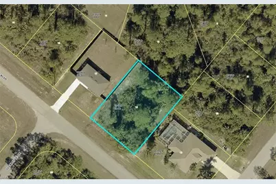 371 Eisenhower Blvd, Lehigh Acres, FL 33974 - Photo 1
