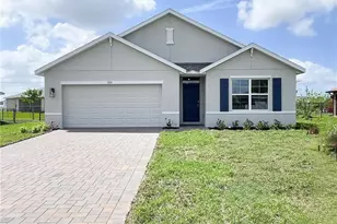 920 NE 10th St, Cape Coral, FL 33909 - Photo 1