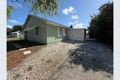 2228 Virginia Ave, Fort Myers, FL 33905 - Photo 1