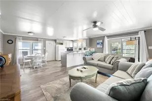 178 W Hampton Dr, Fort Myers, FL 33908 - Photo 1