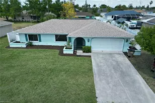 321 Trafalgar Pkwy, Cape Coral, FL 33991 - Photo 1