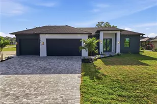 3113 NE Juanita Pl, Cape Coral, FL 33909 - Photo 1