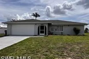 607 SE 34th Terrace, Cape Coral, FL 33904 - Photo 1
