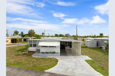 3101 Venus Ln, North Fort Myers, FL 33903 - Photo 1