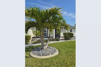 1905 SW 11th St, Cape Coral, FL 33991 - Photo 1