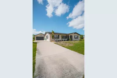 549 Lakemont Ave NW, Port Charlotte, FL 33952 - Photo 1