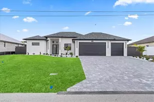 813 NW 8th Terrace, Cape Coral, FL 33993 - Photo 1