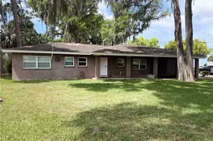 48 Harbor Cir, Astatula, FL 34705 - Photo 1