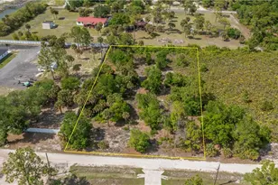 7906 23rd Pl, Labelle, FL 33935 - Photo 1
