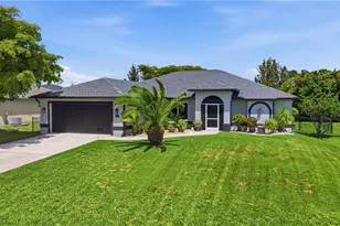 123 SW 29th St, Cape Coral, FL 33914 - Photo 1