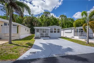 315 Fountain View Blvd, North Fort Myers, FL 33903 - Photo 1
