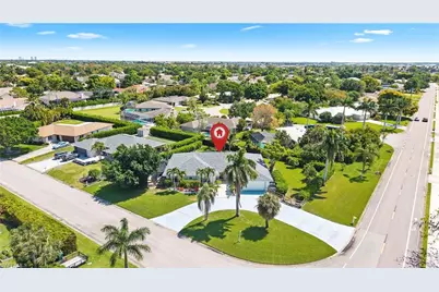 1513 Manchester Blvd, Fort Myers, FL 33919 - Photo 1