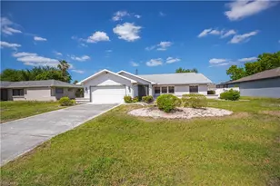 3712 SW 6th Ave, Cape Coral, FL 33914 - Photo 1