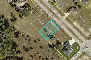 3410 W Gator Cir, Cape Coral, FL 33909 - Photo 1