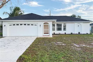 140 SE 17th Terrace, Cape Coral, FL 33990 - Photo 1