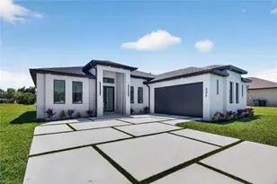 331 NE 15th St, Cape Coral, FL 33909 - Photo 1