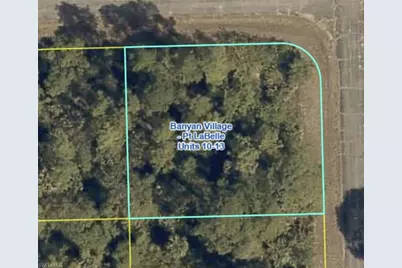 708 Brooklyn Loop, Labelle, FL 33935 - Photo 1