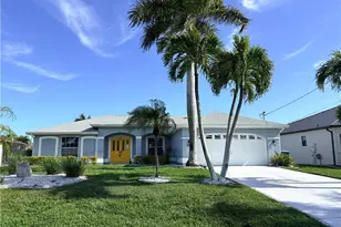 2823 SW 39th Terrace, Cape Coral, FL 33914 - Photo 1