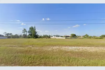 1011 NE 37th Ter, Cape Coral, FL 33909 - Photo 1