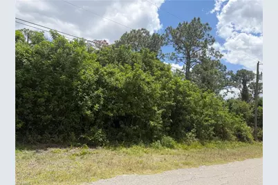 110 Columbus Ave, Lehigh Acres, FL 33936 - Photo 1