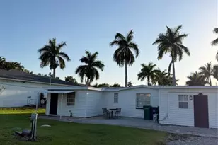 14713 Kimberly Ln, Fort Myers, FL 33908 - Photo 1