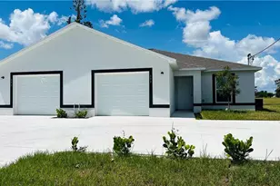 607 SE 7th St, Cape Coral, FL 33990 - Photo 1