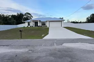 3323 Clearview Cir, Labelle, FL 33935 - Photo 1