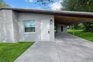 919 Freemont St, Fort Myers, FL 33916 - Photo 1