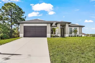 9045 W Broad Cir, Labelle, FL 33935 - Photo 1