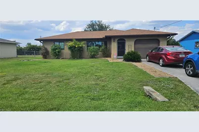 1823 SE 15th St, Cape Coral, FL 33990 - Photo 1