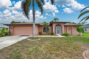 6731 Eagle Tree Ct, North Fort Myers, FL 33917 - Photo 1