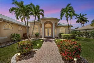 2008 Palaco Grande Pkwy, Cape Coral, FL 33904 - Photo 1