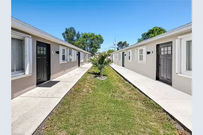 1321 SE 8th Ave #6, Cape Coral, FL 33990 - Photo 1