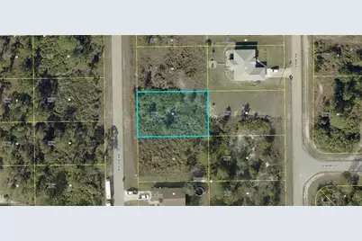 725 Peacock Ave, Lehigh Acres, FL 33974 - Photo 1