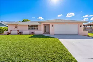 3122 SE 22nd Pl, Cape Coral, FL 33904 - Photo 1