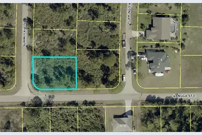 641 Summit Ave S, Lehigh Acres, FL 33974 - Photo 1