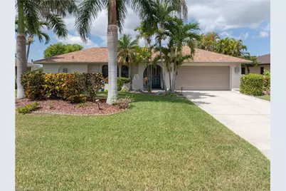 3906 SE 10th Pl, Cape Coral, FL 33904 - Photo 1