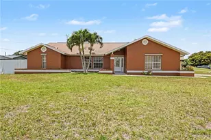 628 SE 21st Ln, Cape Coral, FL 33990 - Photo 1