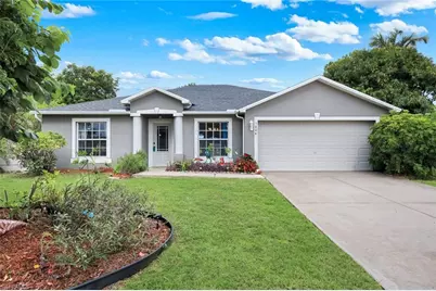 1006 SW 9th Ave, Cape Coral, FL 33991 - Photo 1