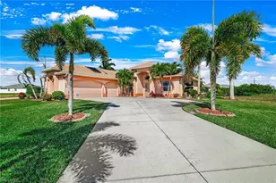 3237 Yucatan Pkwy, Cape Coral, FL 33993 - Photo 1