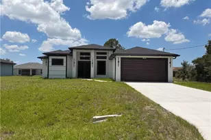 2007 Venice Ave N, Lehigh Acres, FL 33971 - Photo 1